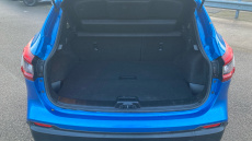 Nissan Qashqai 1.3 DiG-T 160 Tekna 5dr Petrol Hatchback